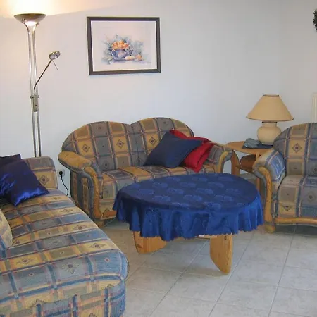 Mallard Modern Retreat
